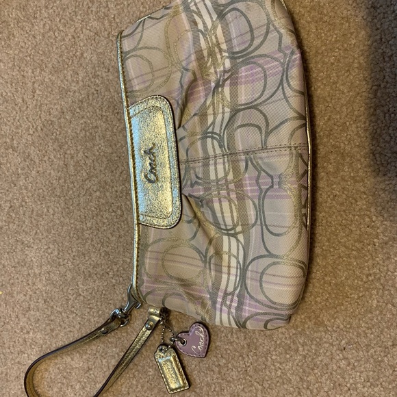 Bundle of Coach wallets and wristlets - Picture 11 of 16